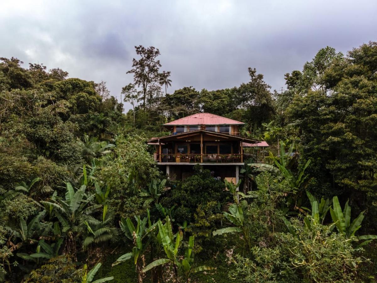 Casa De Vista Alta Hotel Mindo Buitenkant foto